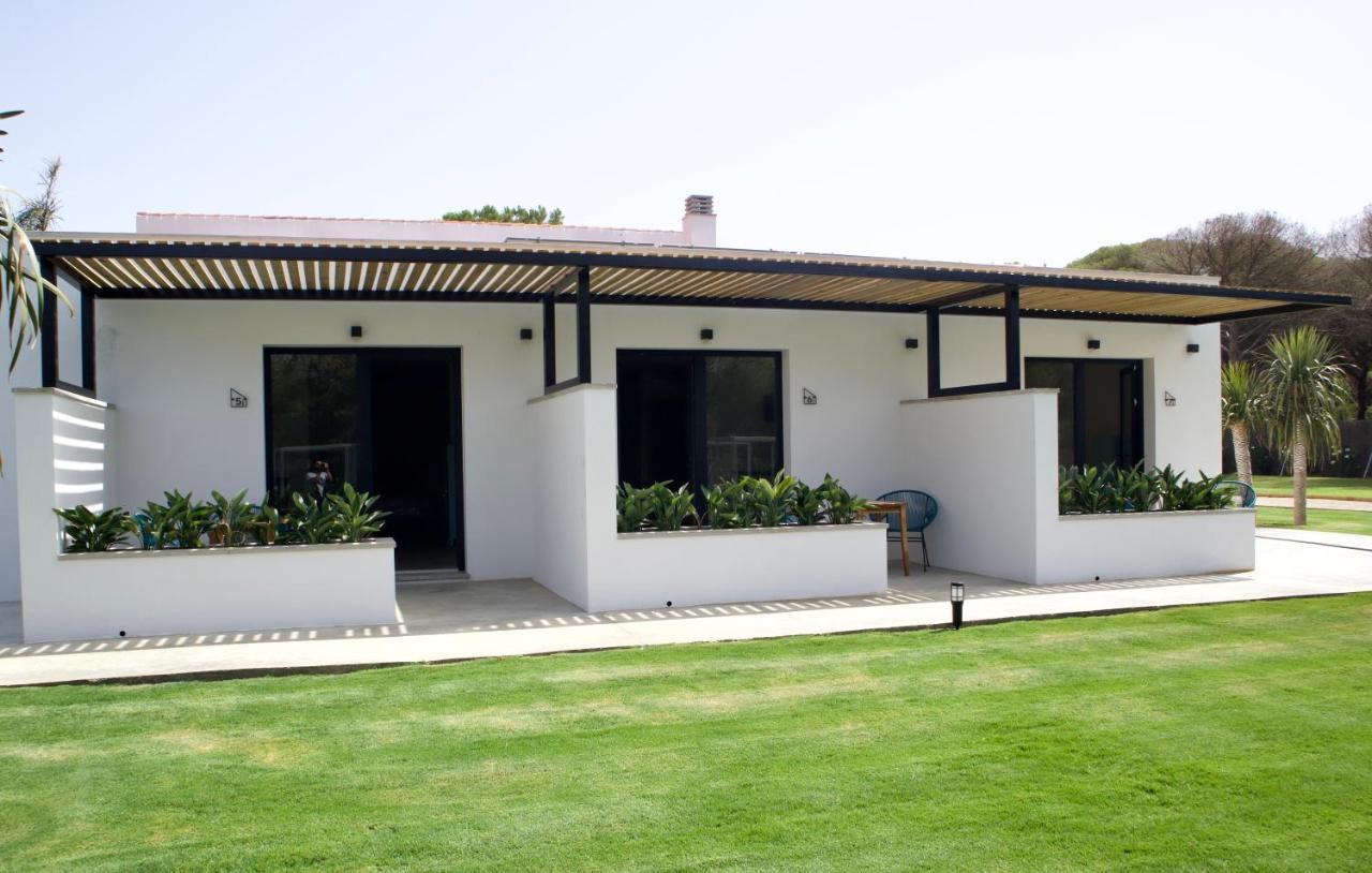 Alojamiento Rural Finca Azucena Suite โกนิล เด ลาฟรอนเตรา ภายนอก รูปภาพ