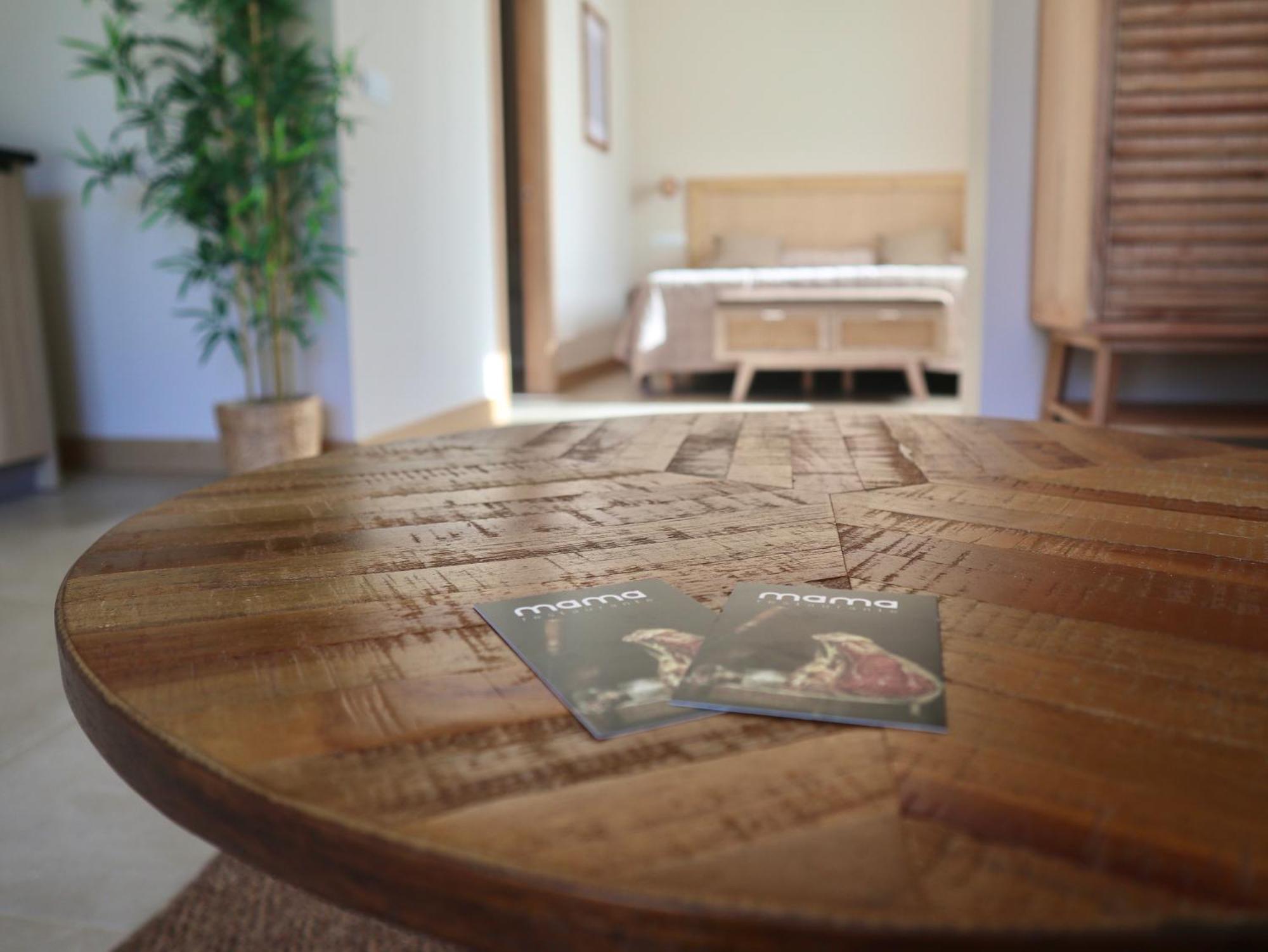 Alojamiento Rural Finca Azucena Suite โกนิล เด ลาฟรอนเตรา ภายนอก รูปภาพ