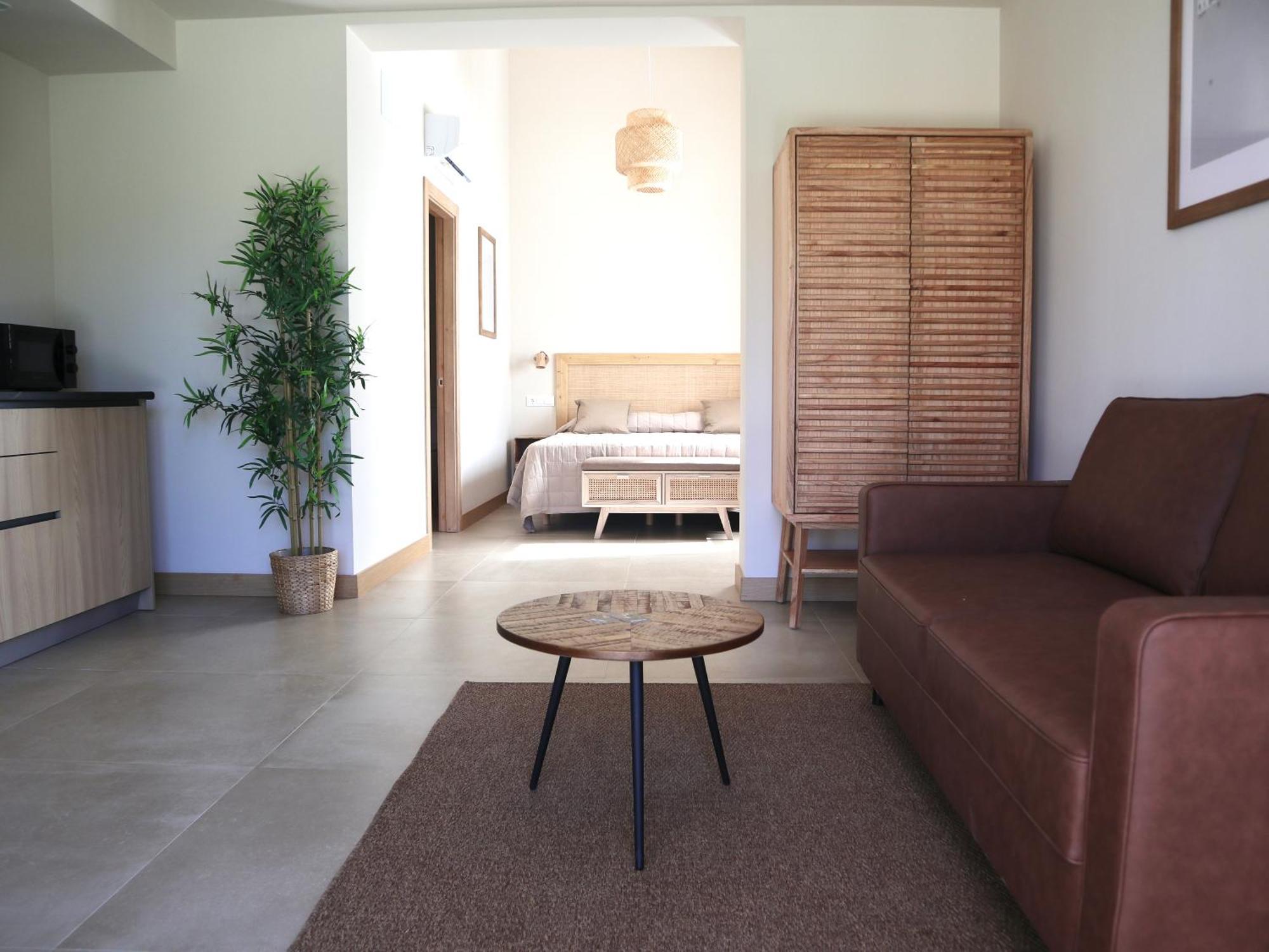 Alojamiento Rural Finca Azucena Suite โกนิล เด ลาฟรอนเตรา ภายนอก รูปภาพ