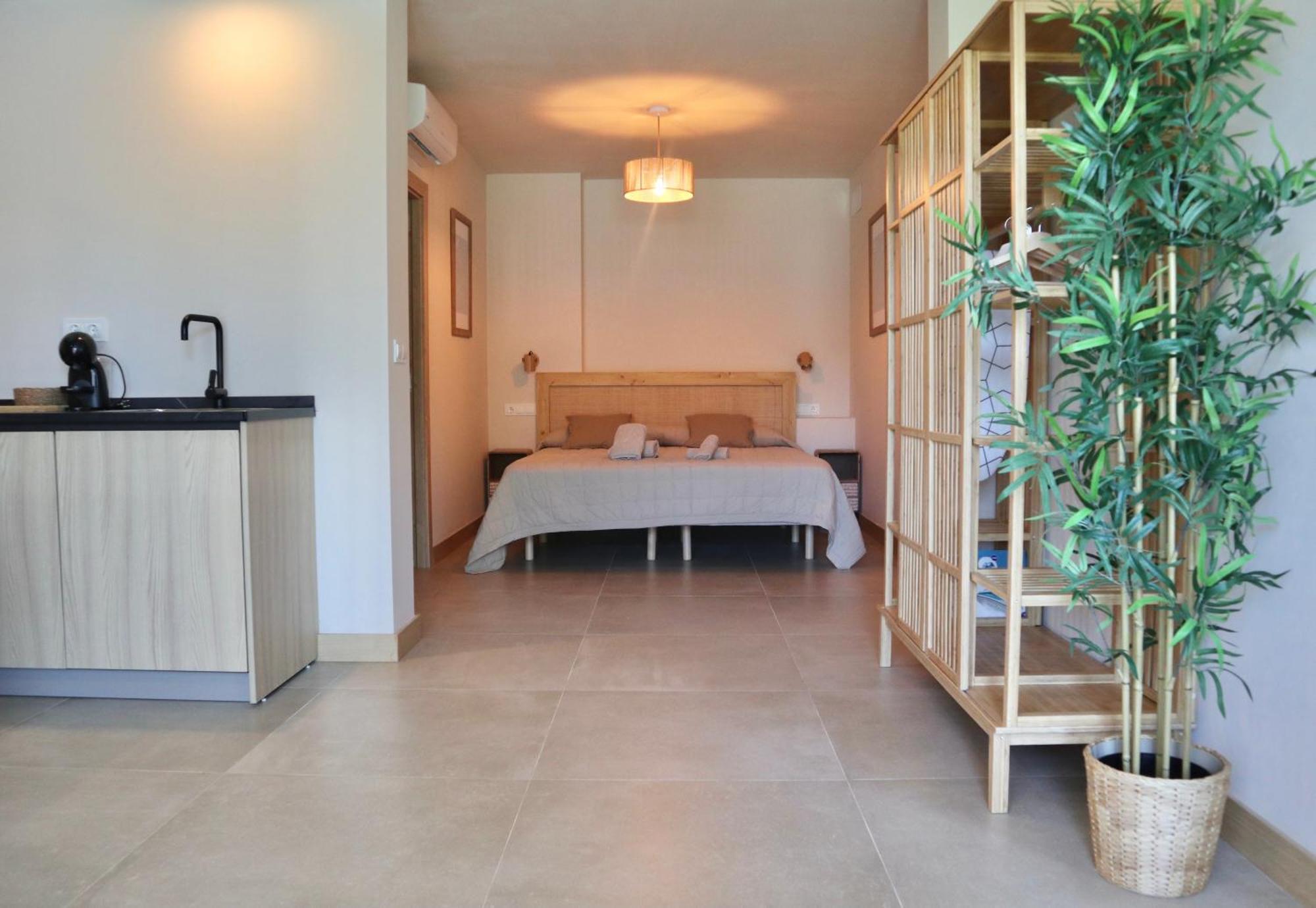 Alojamiento Rural Finca Azucena Suite โกนิล เด ลาฟรอนเตรา ภายนอก รูปภาพ