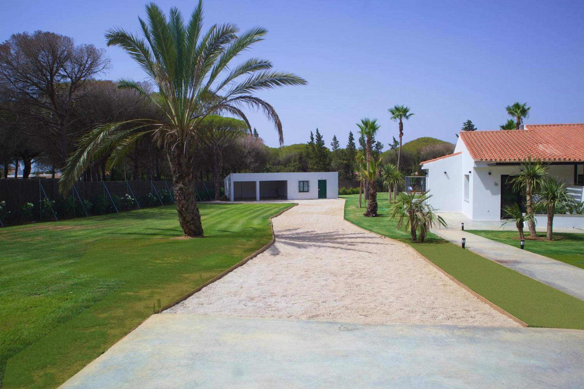 Alojamiento Rural Finca Azucena Suite โกนิล เด ลาฟรอนเตรา ภายนอก รูปภาพ