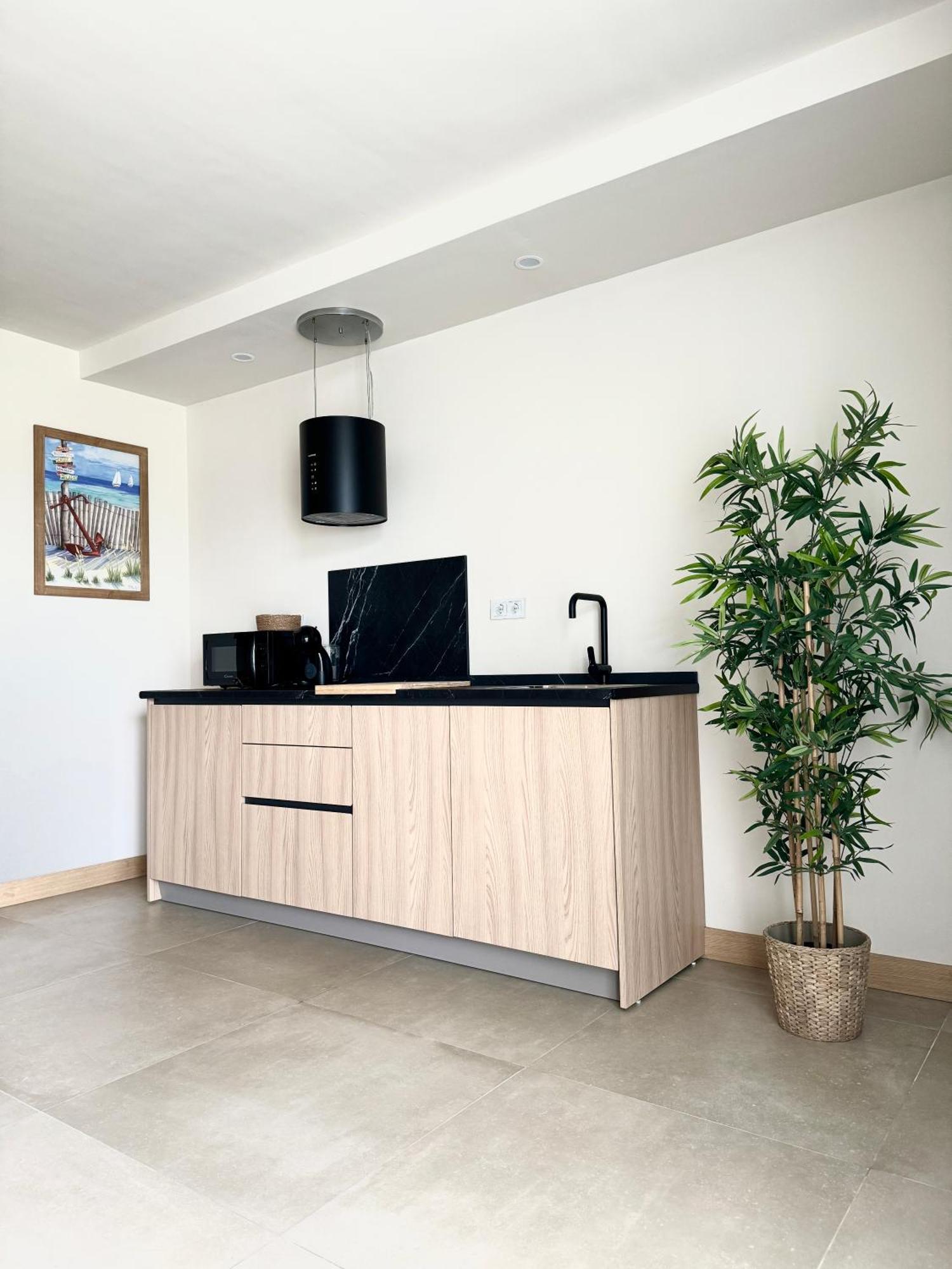 Alojamiento Rural Finca Azucena Suite โกนิล เด ลาฟรอนเตรา ภายนอก รูปภาพ
