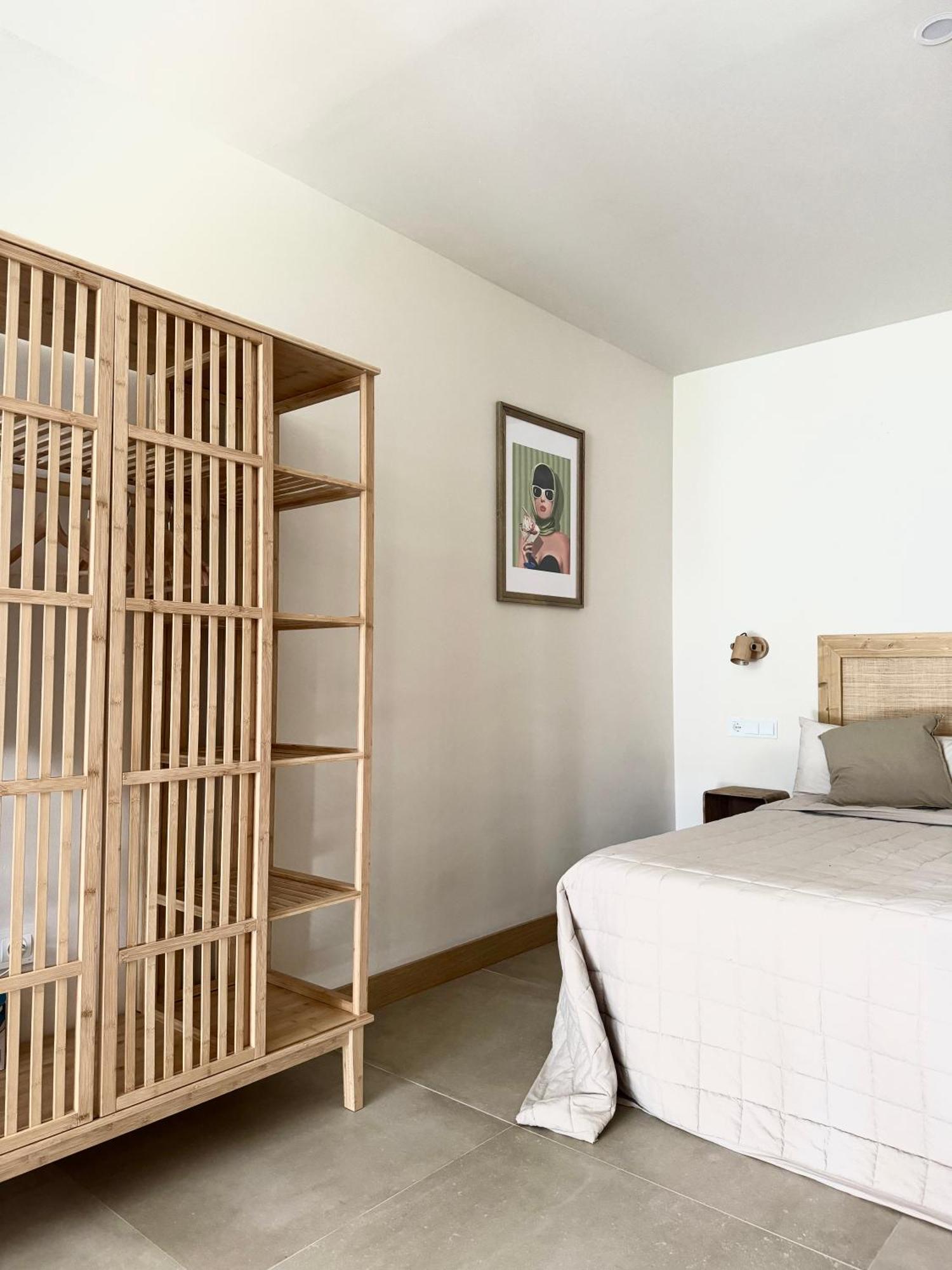 Alojamiento Rural Finca Azucena Suite โกนิล เด ลาฟรอนเตรา ภายนอก รูปภาพ